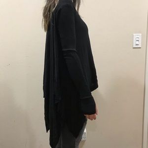 Lululemon sweater cape in black